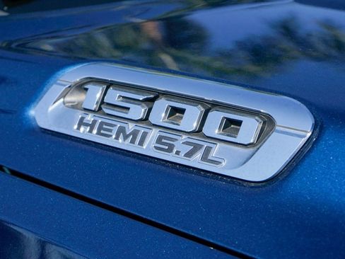 Used 2019 RAM 1500 Laramie image 51