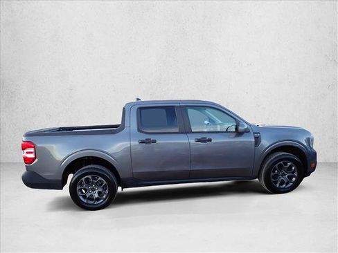 Used 2022 Ford Maverick XLT w/ Equipment Group 300A Standard image 5