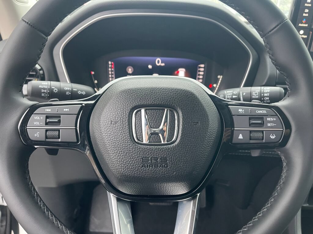 New 2026 Honda Pilot Touring image 16