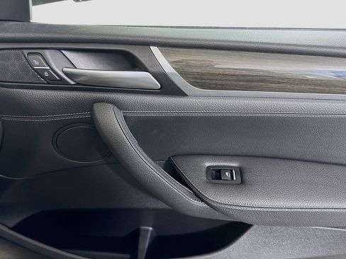 Used 2017 BMW X3 xDrive28i image 31