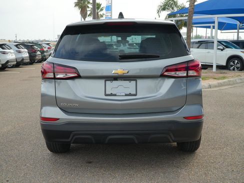Used 2023 Chevrolet Equinox LS FWD image 6