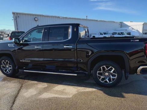 New 2026 GMC Sierra 1500 SLT w/ SLT Premium Plus Package image 6