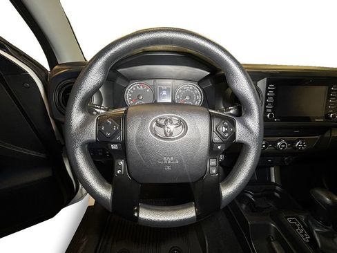 Used 2022 Toyota Tacoma SR w/ SR Convenience Package RWD image 12