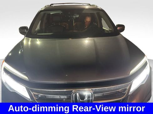 Used 2020 Honda Pilot Touring image 32