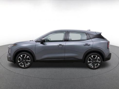 Used 2026 Nissan Kicks SV w/ Cold Weather Package AWD/4WD image 4