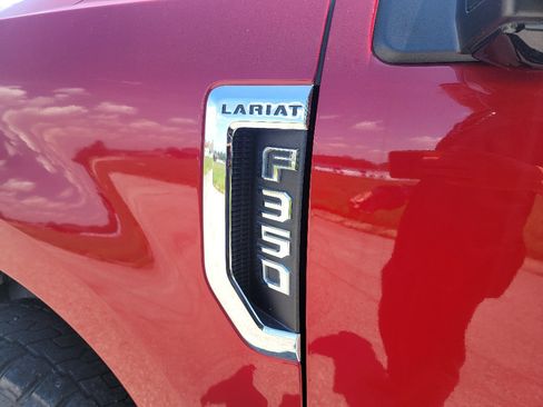 Used 2020 Ford F350 Lariat w/ Lariat Ultimate Package AWD/4WD image 37