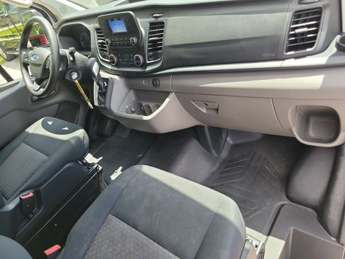 Used 2025 Ford Transit 250 Low Roof w/ Exterior Upgrade Package RWD image 13