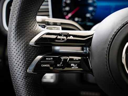 New 2026 Mercedes-Benz GLS 450 4MATIC image 26