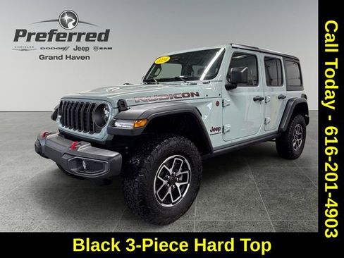 Used 2024 Jeep Wrangler Unlimited Rubicon w/ Safety Group image 10
