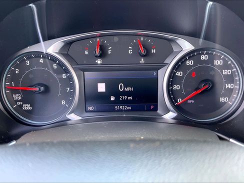 Used 2022 Chevrolet Equinox Premier FWD image 25