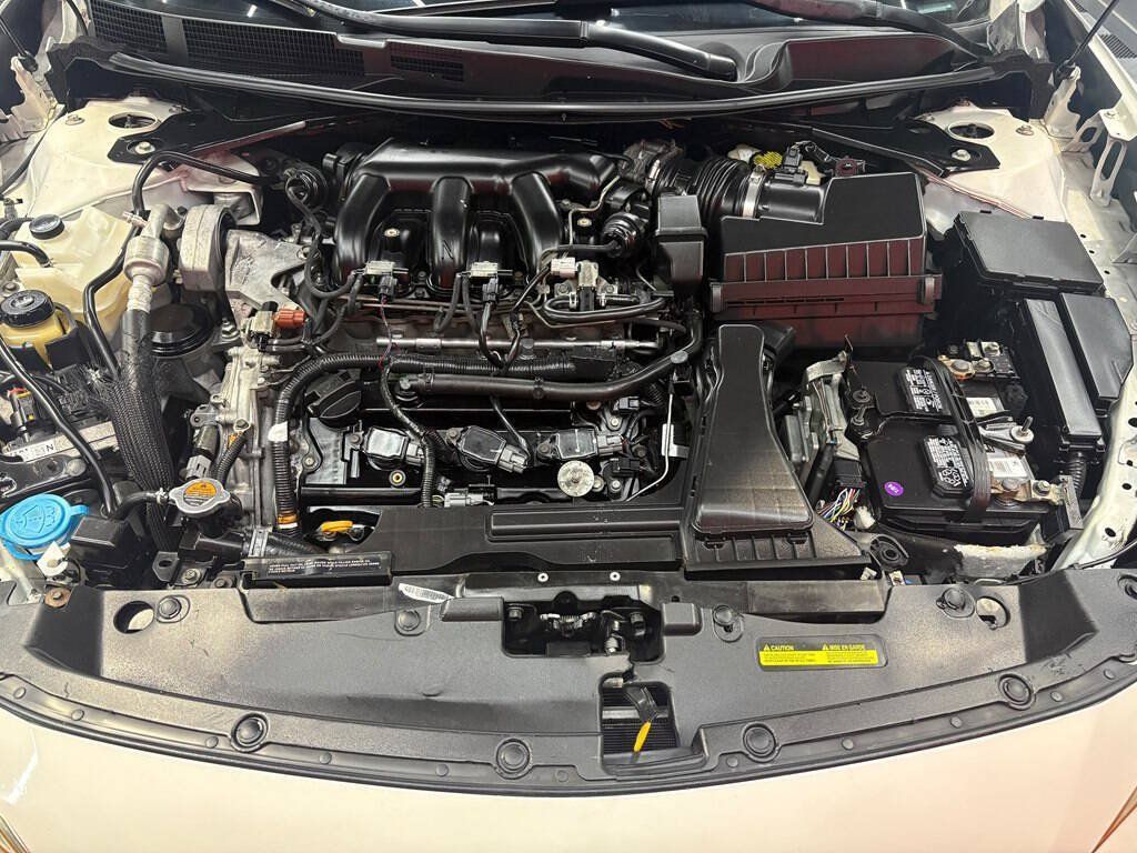 Used 2017 Nissan Maxima 3.5 SV FWD image 13