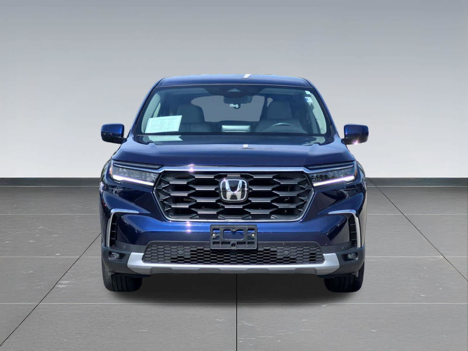 Certified 2025 Honda Pilot EX-L image 9