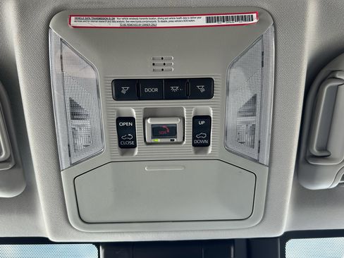 Used 2023 Toyota RAV4 XLE w/ Convenience Package AWD/4WD image 29
