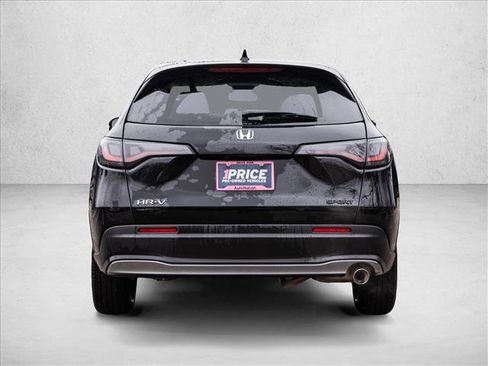 Used 2025 Honda HR-V Sport image 6