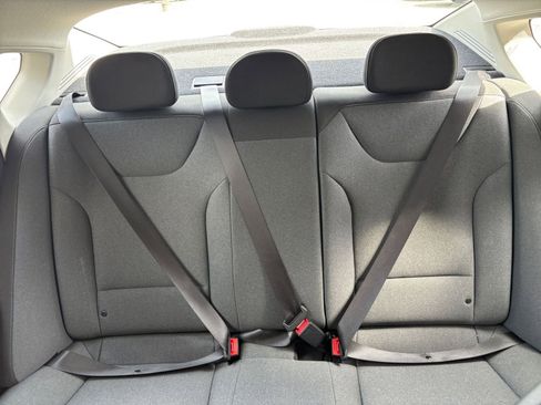 Used 2025 Kia K4 LXS FWD image 39