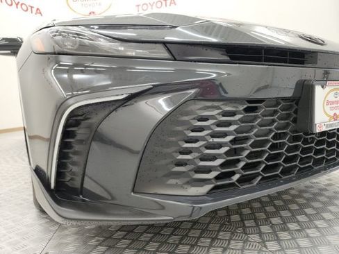 Used 2026 Toyota Camry SE FWD image 9