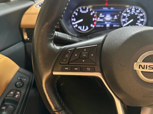 Used 2023 Nissan Sentra SV w/ SV Premium Package FWD image 21