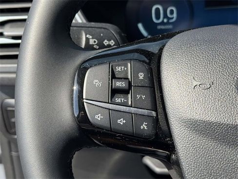 Used 2023 Ford Escape Platinum w/ Premium Technology Package image 11