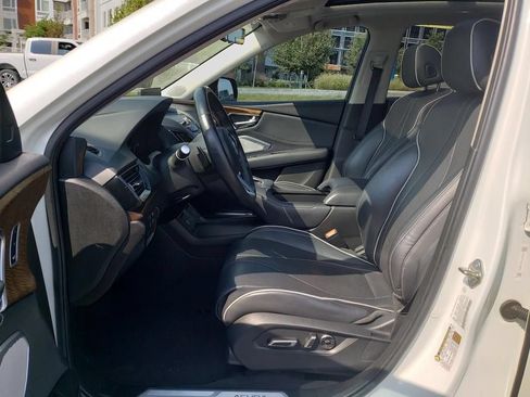 Used 2019 Acura RDX w/ Advance Package AWD/4WD image 17