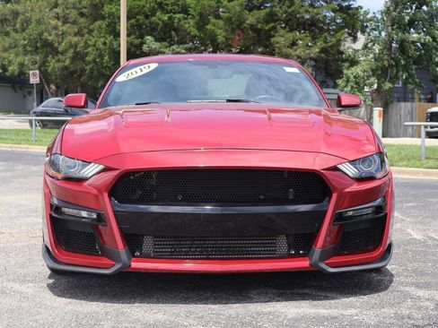 Used 2019 Ford Mustang GT Premium RWD image 2