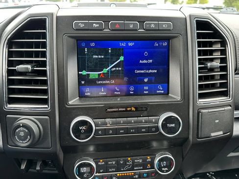 Used 2020 Ford Expedition Limited w/ Equipment Group 302A AWD/4WD image 32