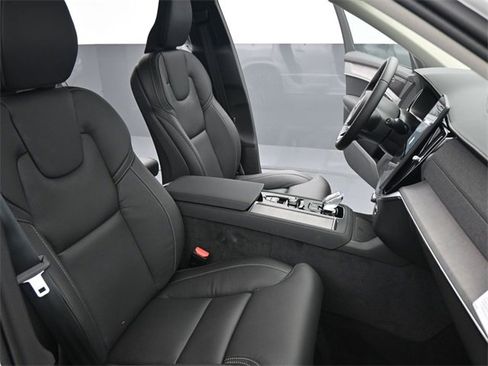 New 2026 Volvo XC90 B6 Ultra w/ Protection Package Premier image 44