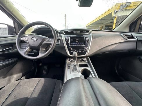 Used 2021 Nissan Murano S FWD image 14