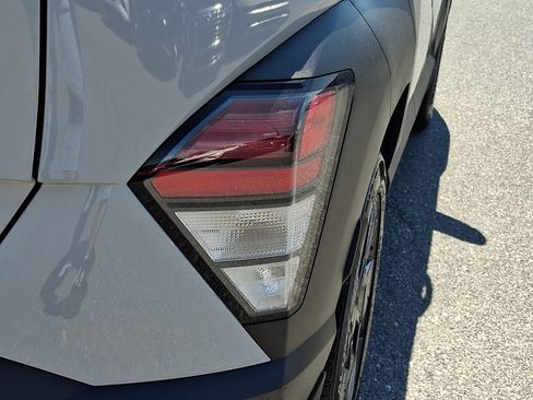 Certified 2024 Hyundai Kona SEL AWD/4WD image 32