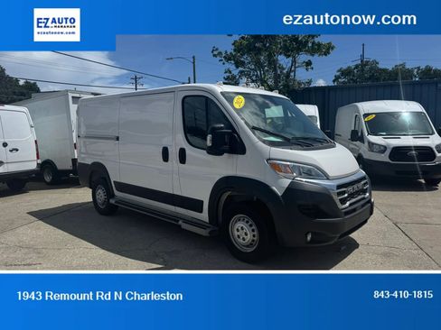 Used 2025 RAM ProMaster 2500 w/ U-Haul Equipment Group FWD image 1