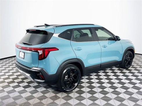 Used 2026 Kia Seltos EX image 8