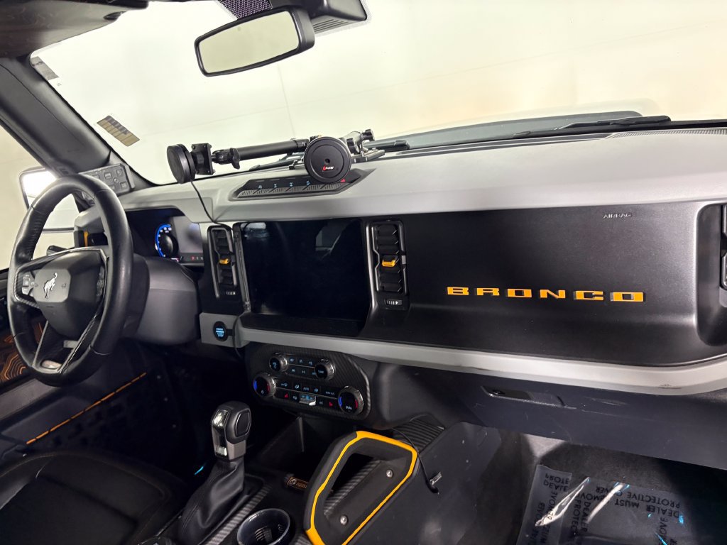 Used 2023 Ford Bronco Badlands w/ Sasquatch Package AWD/4WD image 33