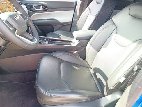 Certified 2024 Jeep Compass Limited image 19