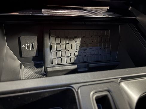 New 2025 Ford F150 Lariat w/ Equipment Group 501A Mid image 15