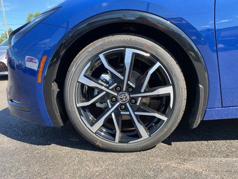 New 2025 Toyota Prius Plug-In Hybrid image 21