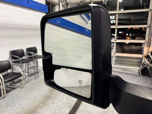 Used 2022 Chevrolet Silverado 2500 LT w/ Convenience Package image 23