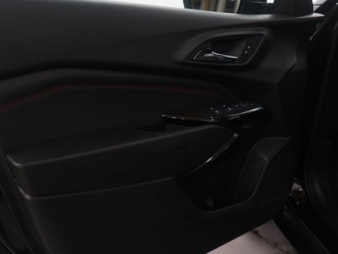 Used 2024 Chevrolet Trax RS image 22