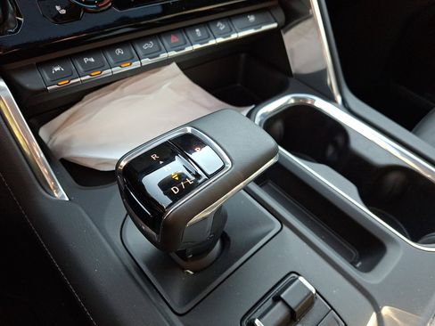 Used 2023 GMC Sierra 1500 Denali w/ Denali Reserve Package image 15