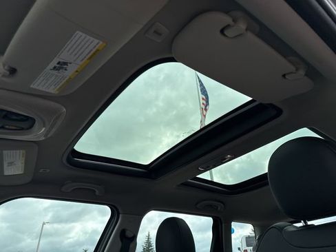 Used 2023 MINI Cooper Clubman S image 15