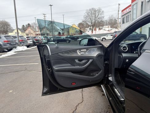 Used 2021 Mercedes-Benz AMG GT 43 image 13