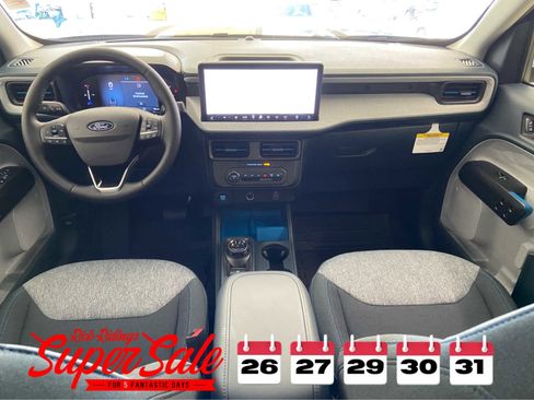 New 2025 Ford Maverick XLT w/ XLT Luxury Package image 17