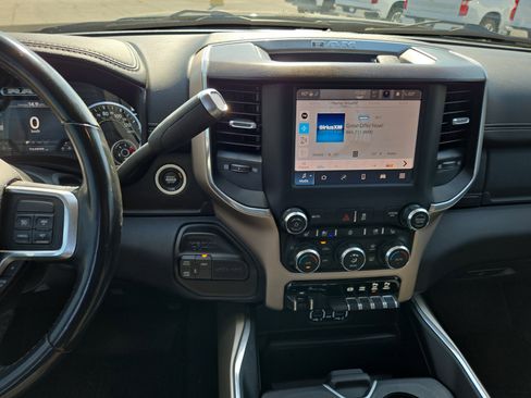 Used 2022 RAM 2500 Laramie AWD/4WD image 22