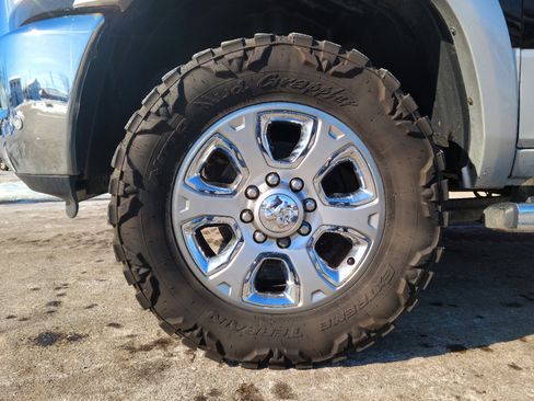 Used 2017 RAM 2500 Laramie image 22