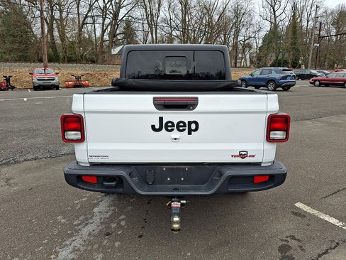 Used 2021 Jeep Gladiator Sport image 5