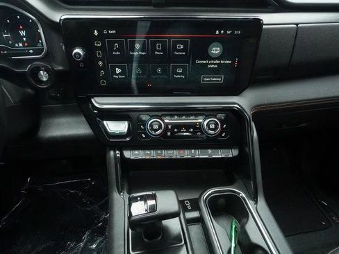 Used 2023 GMC Sierra 1500 AT4 w/ Technology Package image 23