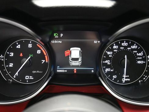 Used 2021 Alfa Romeo Stelvio Ti image 12