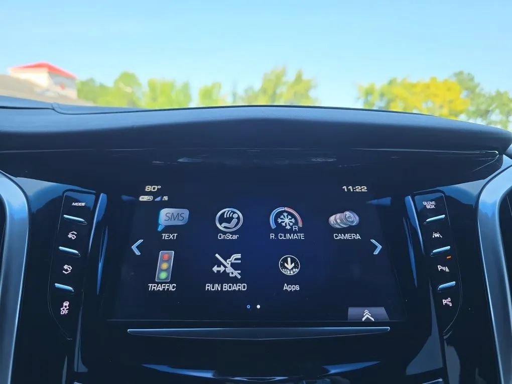 Used 2019 Cadillac Escalade Platinum AWD/4WD image 26
