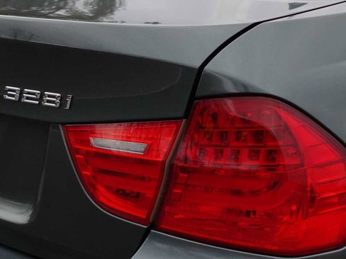 Used 2011 BMW 328i xDrive 328i xDrive image 15