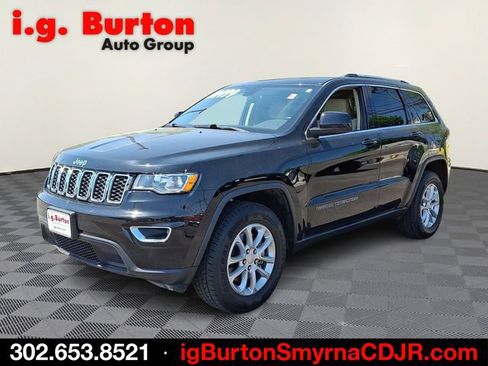 Used 2021 Jeep Grand Cherokee Laredo AWD/4WD image 3