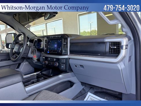 Used 2024 Ford F250 XLT w/ XLT Premium Package AWD/4WD image 14
