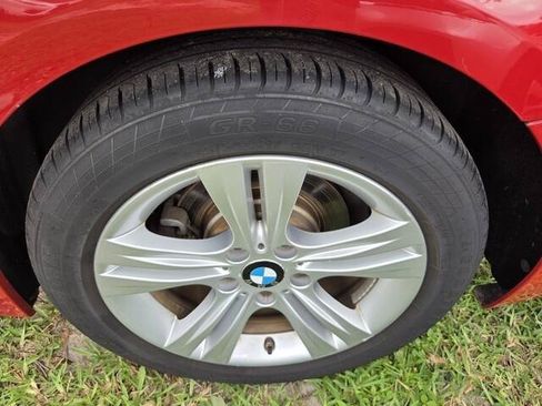 Used 2017 BMW 330i Sedan RWD image 22